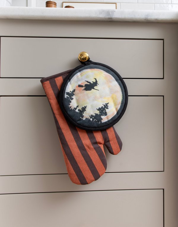 Witch Pot Holder Set, 1 of 3