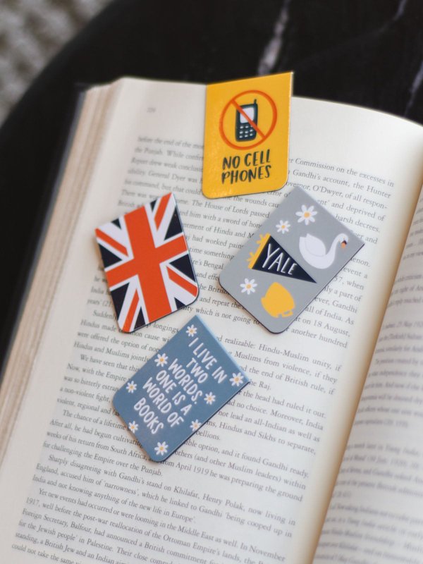 Stars Hollow Magnetic Bookmarks Set of 4, 1 of 6