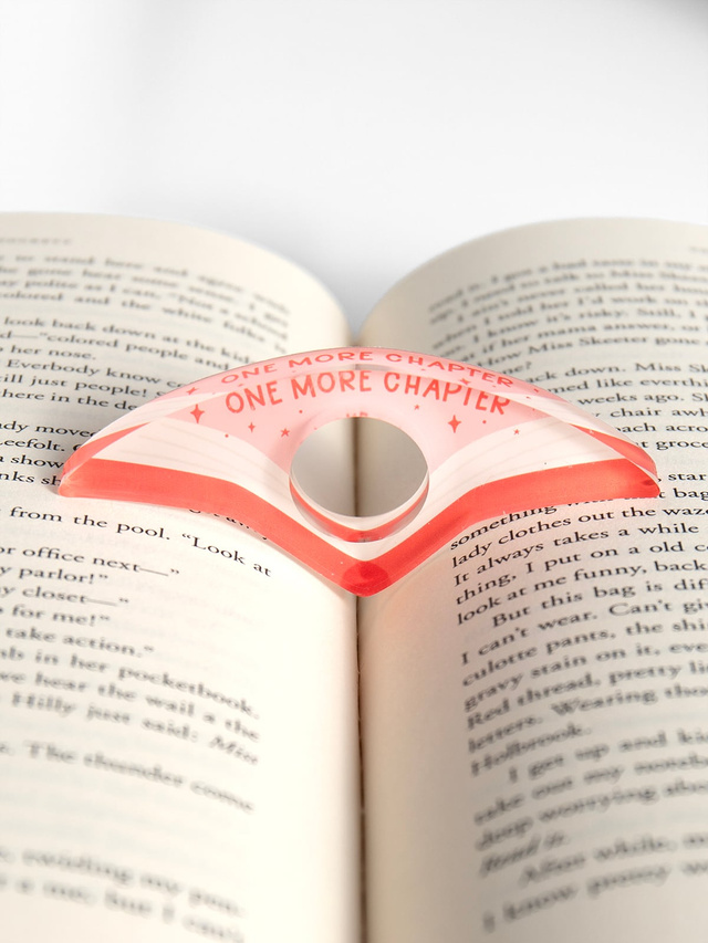 One More Chapter Thumb Book Page Holder, 4 of 7