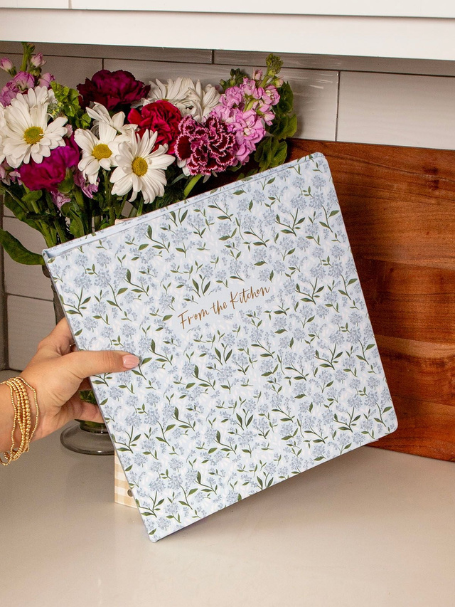 Hydrangea Large Recipe Binder