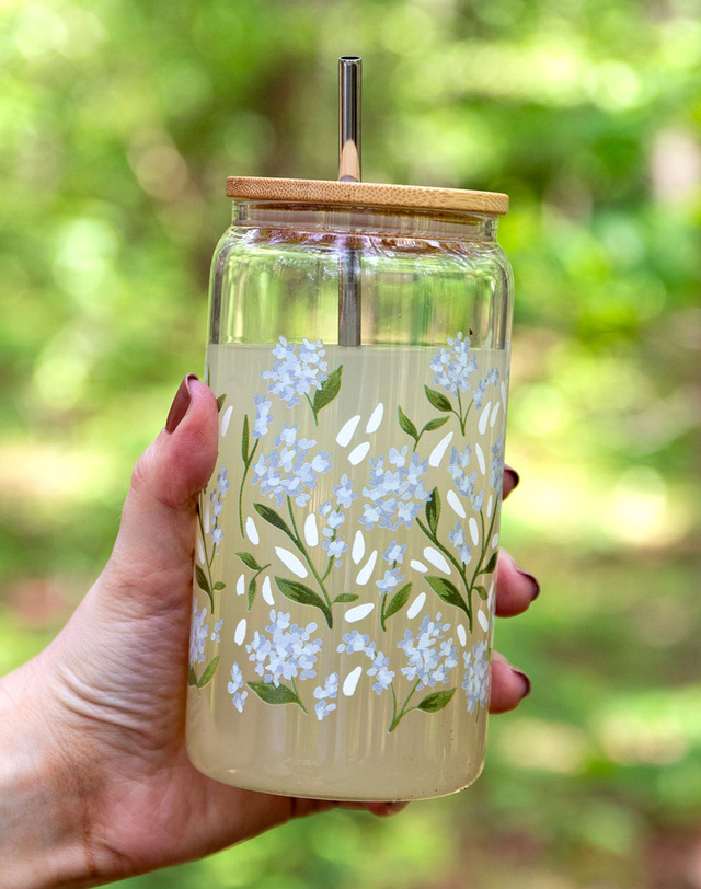 Hydrangeas Glass Can, 1 of 4
